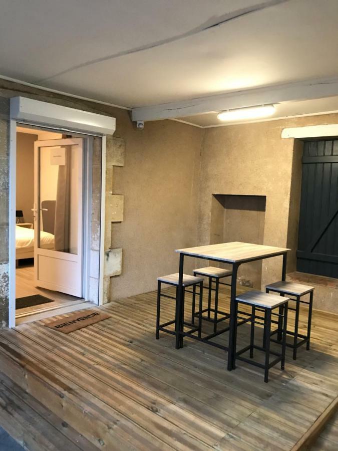 Studio Gallieni La Châtre Exterior foto